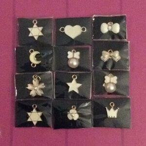 12 pcs mix multi color charms jewelry set 💕💕💕